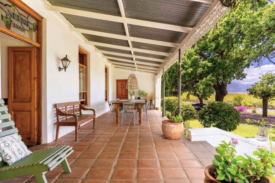 5 Bedroom Property for Sale in Paarl Rural Western Cape